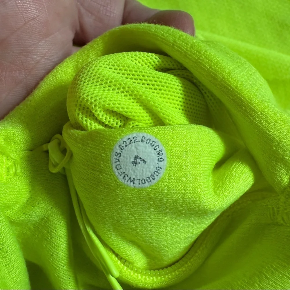 Lululemon Lightweight Cinched Hem Hiking T-Shirt in Highlight Yellow - Picture 6 of 8